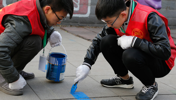 “学雷锋―走进幼儿园”活动圆满结束 ——院团委“心系社会，传播爱心”公益活动